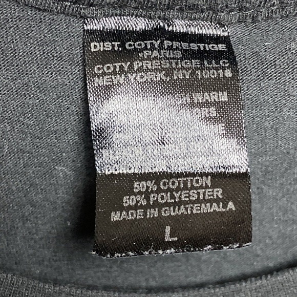 Kenneth Cole Black Fragrance Perfume Cologne Vintage Promo Shirt Size Medium - Picture 3 of 5